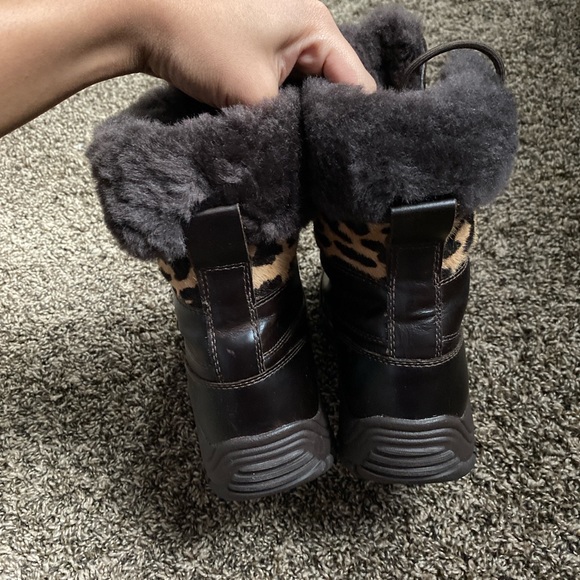 dark brown with cheetah print ugg boots - Picture 3 of 4